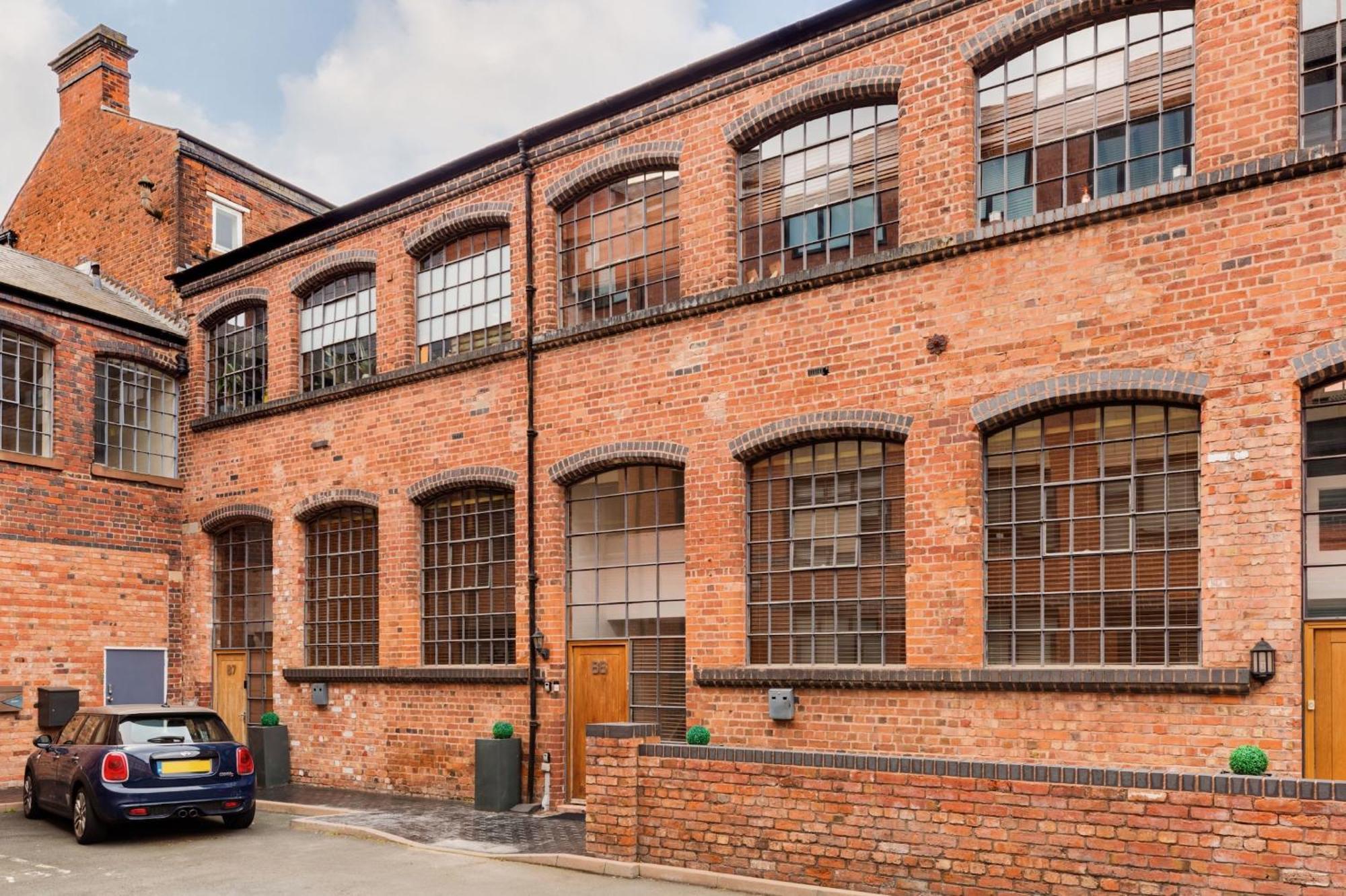 High End Luxury Townhouse In Jq, 4 Bedrooms, Flat Screen Tv In All Rooms, Free Parking, Near Birmingham City Centre Deposit Required Εξωτερικό φωτογραφία