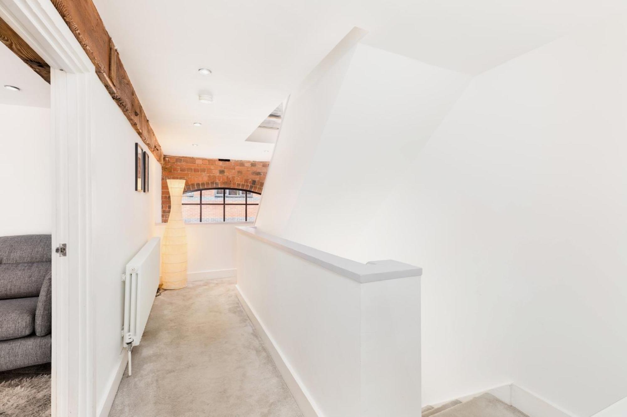 High End Luxury Townhouse In Jq, 4 Bedrooms, Flat Screen Tv In All Rooms, Free Parking, Near Birmingham City Centre Deposit Required Εξωτερικό φωτογραφία